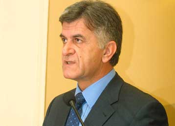 Η Δικαιοσύνη έκανε το καθήκον της στην περίπτωση της 17Ν, το σχόλιο της κυβέρνησης