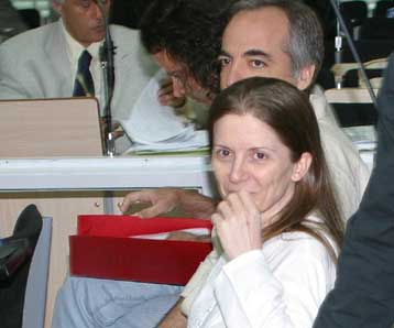 Ελεύθεροι αφέθηκαν η Αγγελική Σωτηροπούλου και ο Θεολόγος Ψαραδέλλης