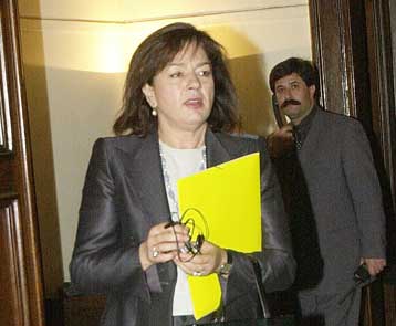 Τη σύσταση 900 θέσεων εργασίας προβλέπει τροπολογία του ΥΠΕΧΩΔΕ