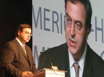 Αντιπαράθεση Χριστοδουλάκη – Αλογοσκούφη για το Γ΄ΚΠΣ