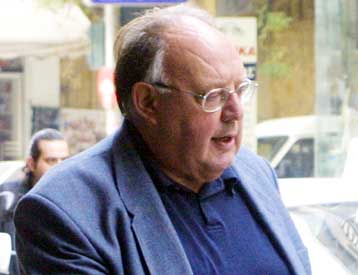 «Πολεμικές» δηλώσεις Πάγκαλου κατά ΝΔ εν μέσω γκρίνιας για την επικοινωνιακή πολιτική