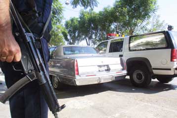 Τη στήριξη της Ελλάδας στον έλεγχο του διεθνούς εμπορίου όπλων ζητά η Διεθνής Αμνηστία