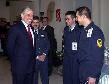 Οι αναποφάσιστοι θα κρίνουν τις εκλογές, δήλωσε ο Γιάννος Παπαντωνίου