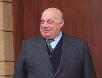 Για πιθανή λαϊκή εξέγερση στα Κατεχόμενα μετά τις εκλογές, προειδοποιούν Ντενκτάς, Τζεμ