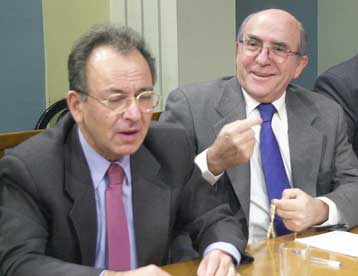 Ικανοποίηση στη Ρηγίλλης για τα συμπεράσματα της νέας δημοσκόπησης