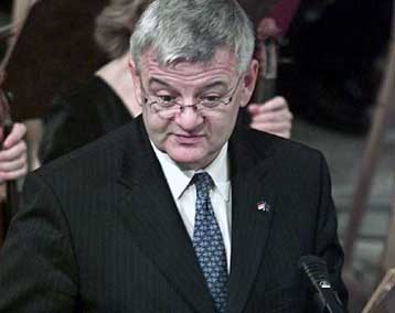 «Όχι» σε ένα αδύναμο Ευρωπαϊκό Σύνταγμα λέει η Γερμανία λίγο πριν τη Σύνοδο Κορυφής