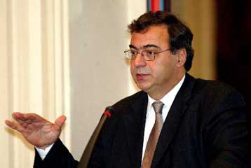 Αυξήσεις από 4% έως 8,8% στις συντάξεις του Δημοσίου από την κυβέρνηση