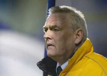 Ο Σκόμποε υποσχέθηκε ότι ο Αρης δεν θα παραδοθεί στον Ολυμπιακό