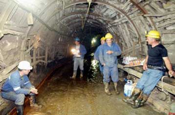 Υπογράφεται την Παρασκευή η σύμβαση για τη μεταβίβαση των μεταλλείων Χαλκιδικής