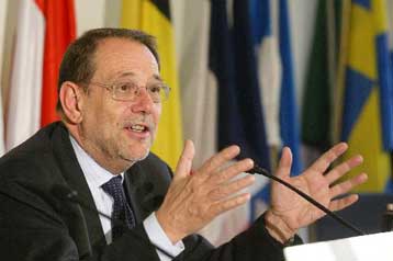 Διαφωνίες στην ΕΕ για την απόφαση της Ουάσινγκτον σχετικά με την ανοικοδόμηση του Ιράκ