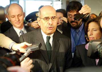 Έκκληση Ελ Μπαραντέι προς Ισραήλ να καταστρέψει τα πυρηνικά του όπλα