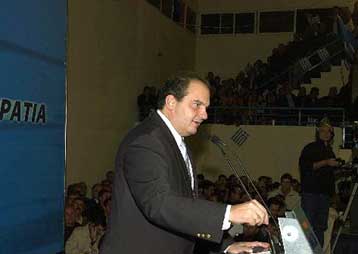 Νέα επίθεση Καραμανλή στην κυβέρνηση για την οικονομική πολιτική