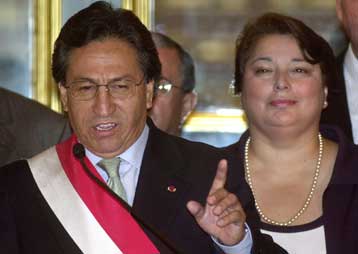 Την παραίτηση σύσσωμου του υπουργικού συμβουλίου ζήτησε ο πρόεδρος του Περού