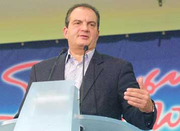 Συνειδητή επιλογή τα ανοίγματα σε άλλους χώρους, ξεκαθάρισε ο Κ.Καραμανλής