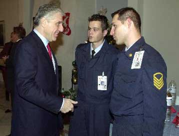 Ένα μήνας λιγότερη θητεία για την τελευταία ΕΣΣΟ το 2003 σε Ναυτικό και Αεροπορία