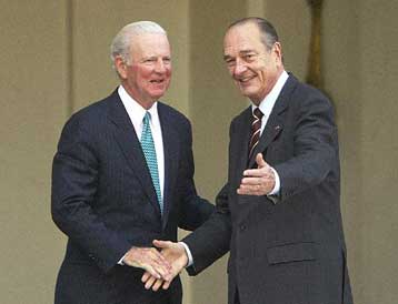 Παρίσι και Βερολίνο υπόσχονται στις ΗΠΑ βοήθεια για τη μείωση του χρέους του Ιράκ