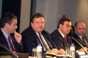 Μεικτό μοντέλο διαχείρισης των Ολυμπιακών υποδομών μετά το 2004