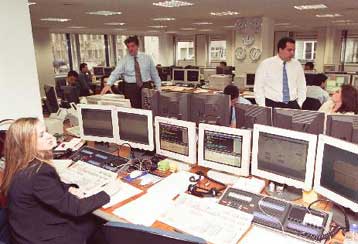 Μειώθηκε το έλλειμμα τρεχουσών συναλλαγών τον Οκτώβριο