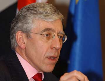 Να εκτίσουν το σύνολο της ποινής τους, ζητούν οι ΗΠΑ για τα μέλη της 17Ν