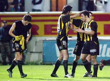 Στον Ταύρο η ΑΕΚ με την Καλλιθέα – Στάθης και Βαλασόπουλος μιλούν για όλα την Πέμπτη