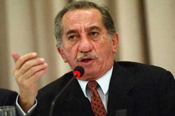 Επιστολή Παπαδόπουλου προς Ανάν για ανάληψη πρωτοβουλίας επίλυσης του Κυπριακού