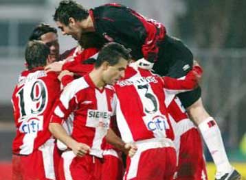 Προ εορτών «μάχες» εντυπώσεων στην Α εθνική