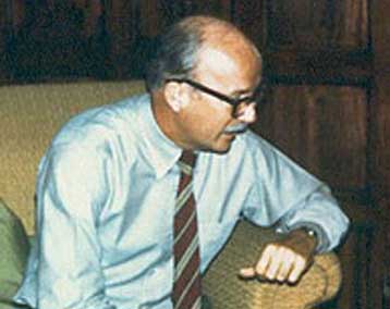 Την έκδοση των δολοφόνων του Ρίτσαρντ Γουέλς ζήτησε ο γιος του