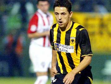 Νοκ άουτ και ο Ρούσεφ από την αποστολή της ΑΕΚ