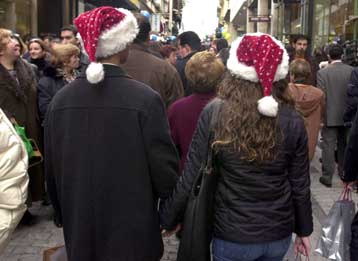 Το ωράριο των καταστημάτων για τις ημέρες των Χριστουγέννων και της Πρωτοχρονιάς