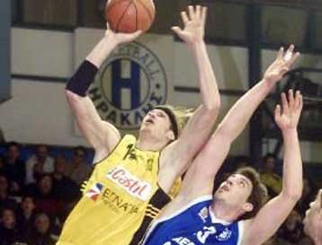 Κράτησε στην παράταση το Μαρούσι, επιστροφή στις νίκες για Πανιώνιο