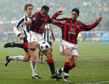 Γιουβέντους και Μίλαν ανοίγουν δρόμο τίτλου στην Ρόμα-Συγκινητικό «αντίο» Βρύζα