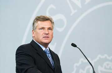 Στο Ιράκ ο πρόεδρος της Πολωνίας – Ακόμη δύο Αμερικανοί στρατιώτες νεκροί