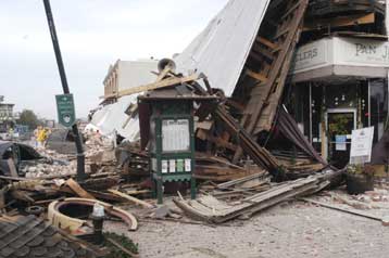 Τουλάχιστον δύο νεκροί από σεισμό 6,5 Ρίχτερ στην κεντρική Καλιφόρνια