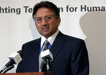 Την απελευθέρωση δύο Γάλλων δημοσιογράφων ζητά από το Πακιστάν η Human Rights Watch