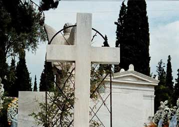 Αυξήσεις έως και 80% στα τέλη των κοιμητηρίων της Αθήνας από το νέο έτος