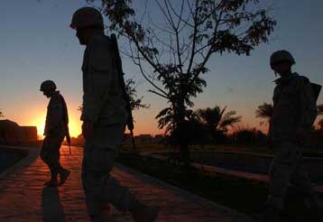 Αιματηρή επίθεση αυτοκτονίας έξω από κυβερνητικό κτίριο στο Βόρειο Ιράκ