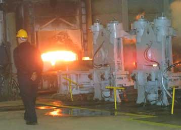 Μείωση 0,7% της βιομηχανικής παραγωγής στο οκτάμηνο