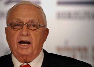 Η πολύνεκρη εισβολή στη Ράφα απομακρύνει τη συνάντηση Σαρόν-Κορέι