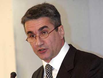 Βοήθεια 250.000 ευρώ αποστέλλει η Ελλάδα στο Ιράν – Σε ετοιμότητα η ΕΜΑΚ