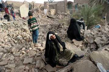 Ανθρωπιστική βοήθεια και διασωστικές δυνάμεις έστειλε η Ελλάδα στο Ιράν