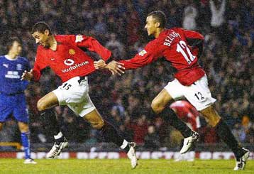 Εκτός έδρας αποστολές για Μάντσεστερ Γιουνάιτεντ και Αρσεναλ