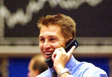 Η καλύτερη χρονιά των τελευταίων 17 ετών για τις διεθνείς αγορές το 2003