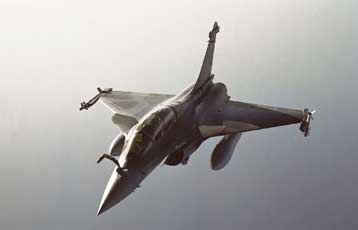 Συνεχίζεται η τουρκική προκλητικότητα πάνω από το Αιγαίο