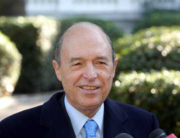 Πρόσκληση για τους Ολυμπιακούς απέστειλε σε ξένους ηγέτες ο Κώστας Σημίτης