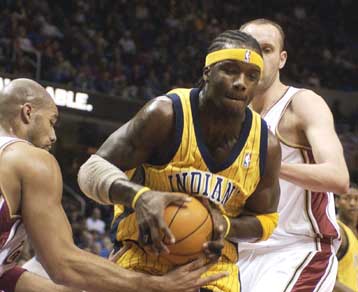 «Αγενείς» επισκέπτες οι Πέισερς στο πάρτι γενεθλίων του Λεμπρόν Τζέιμς