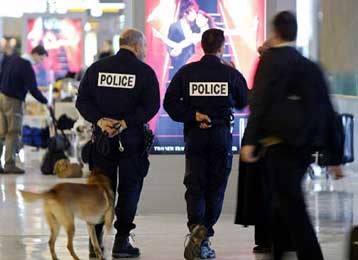 Με ηλεκτρονικά αποτυπώματα θα υποδέχονται πλέον οι ΗΠΑ τους επισκέπτες τους