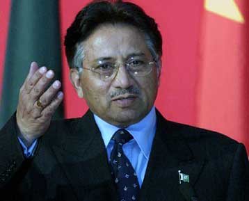 Ψήφο εμπιστοσύνης έλαβε ο Περβέζ Μουσάραφ