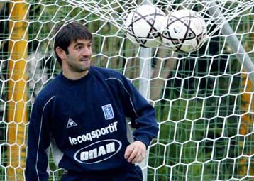 Στην Περούτζια μετακομίζει ο Καραγκούνης