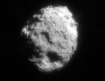 Με επιτυχία στέφθηκε η αποστολή του Stardust να συλλέξει υλικό από την ουρά κομήτη