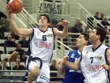 Νίκες-θρίλερ για Ολυμπιακό, Αρη και Περιστέρι, άνετα ΠΑΟΚ και Μακεδονικός